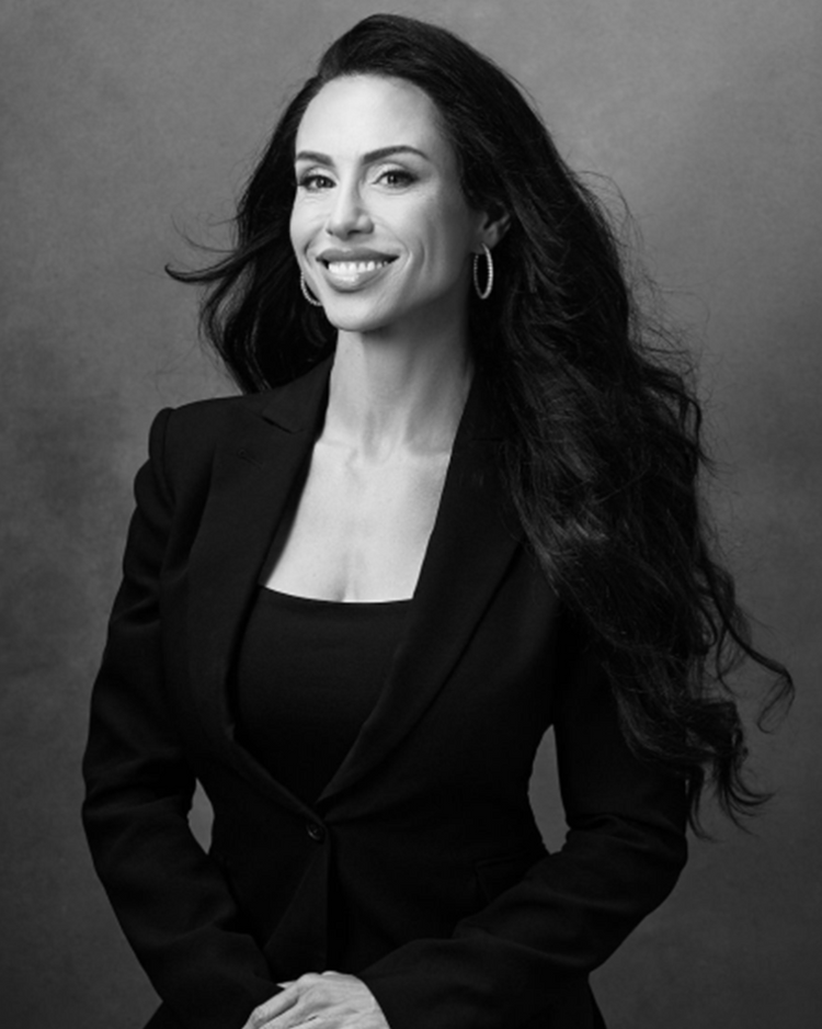 Dr. Gabrielle Lyon
